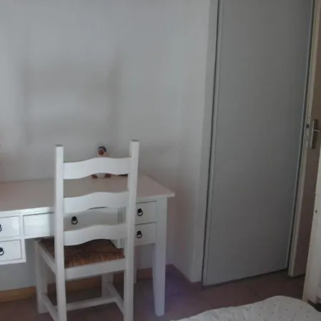 Casa vacanze Maison De Avec Jardin, 4 Pièces, 6 Couchages, Proche Et Centre-ville, - Fr-1-224b-201