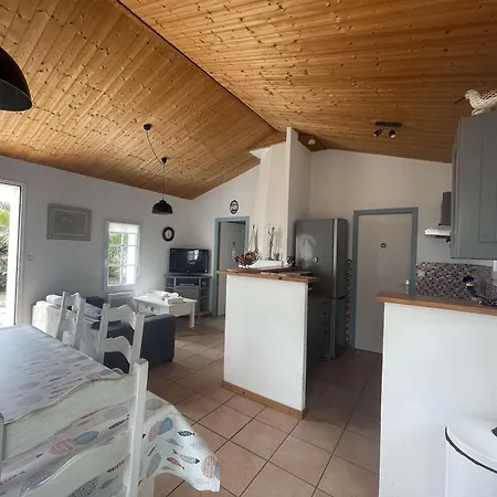 Maison De Avec Jardin, 4 Pieces, 6 Couchages, Proche Et Centre-ville, - Fr-1-224b-201