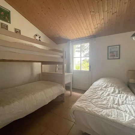 Maison De Avec Jardin, 4 Pieces, 6 Couchages, Proche Et Centre-ville, - Fr-1-224b-201 Hébergement de vacances